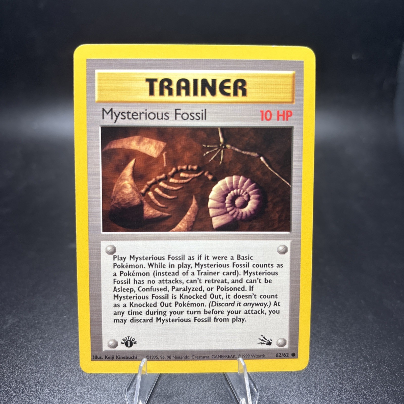 Mysterious Fossil 62/62 Fossil First Edition Pokémon Vintage NM -j