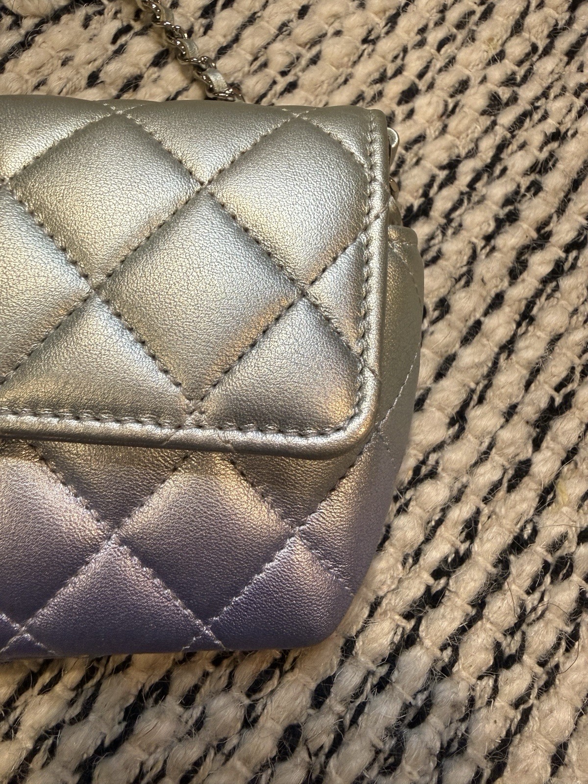 Chanel Iridescent Ombre Leather Rectangular Cross… - image 6