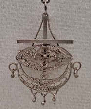 Antike Filigran Arbeit Trachtenschmuck Anhänger/Brosche an 925 Silber Kette