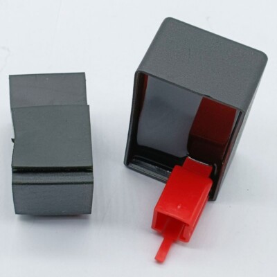 rhino様 Ancient furry rhino had snow shovel on its face