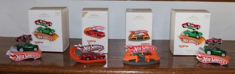 Set of 4 Hallmark Keepsake Hot Wheels Ornaments in Original Boxes - EUC