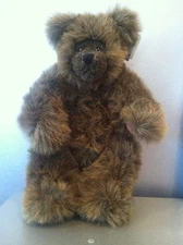 WINEY BEAR WILBUR BY CASCADE TOYS 15" MINT