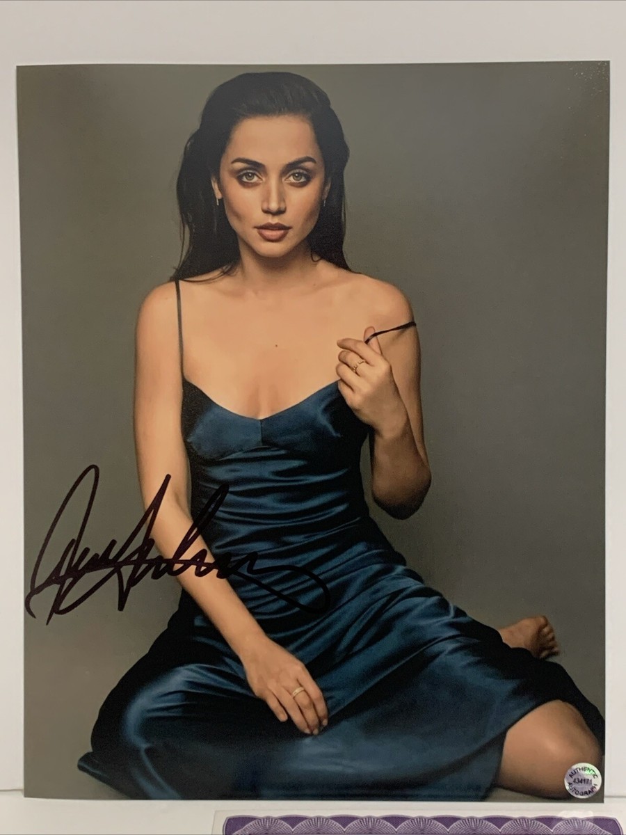 Ana De Armas (Actress) Signed Autographed 8x10 glossy photo - AUTO