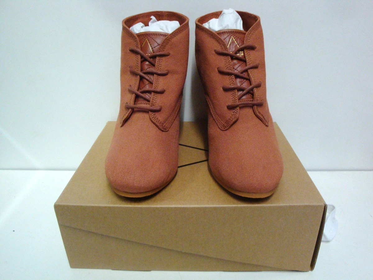 1 Pair ELEVEN PARIS Womens Shoes Size 40 NEW