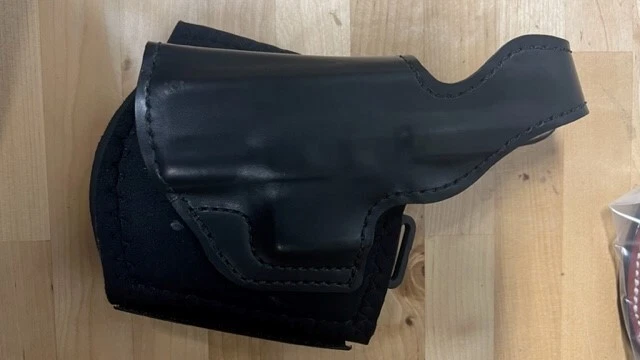 Fundas DeSantis Blem - Caja de 36 fundas MEZCLADAS - cuero, kydex, gamuza Foto 2 de 4