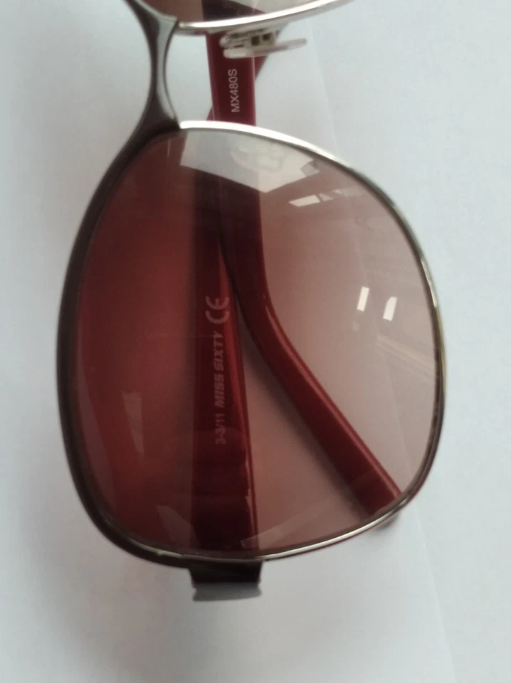 OFERTA Gafas de sol Miss Sixty MX480S para mujer Foto 3 de 4