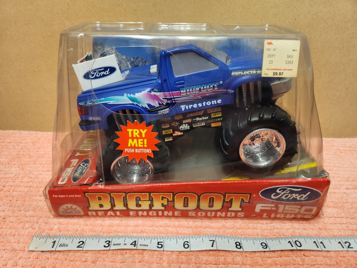 VINTAGE Funrise Toys Bigfoot Monster Truck 1996 Ford F-150 Light