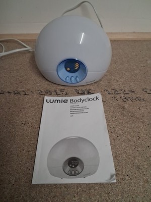 Lumie Bodyclock Starter 30 Wecker weckt Sie mit Sonnenaufgang! , neue LED Leuchtmittel 