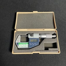 Mitutoyo Spherical Face Micrometer.  Part #395-741-30.  Comes with case.