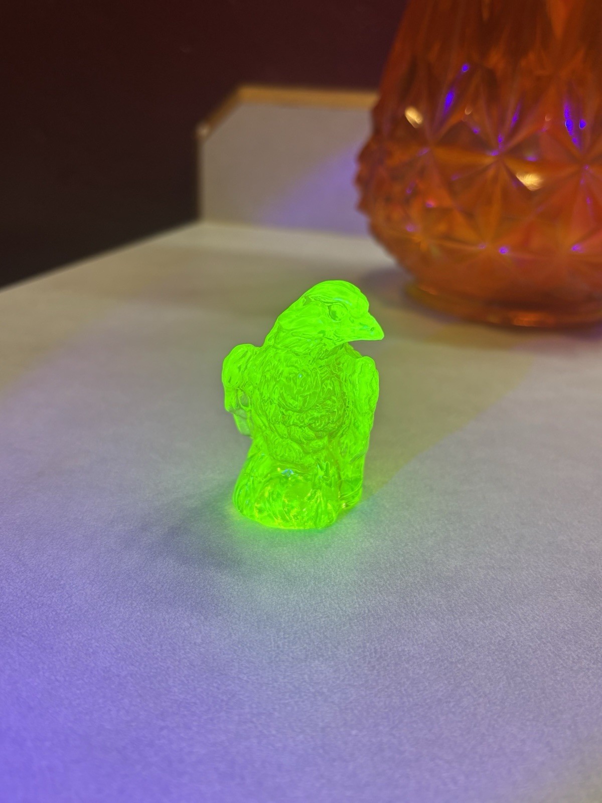 Boyd Vaseline Yellow Uranium Glass Eagle Figurine Glows Super Bright