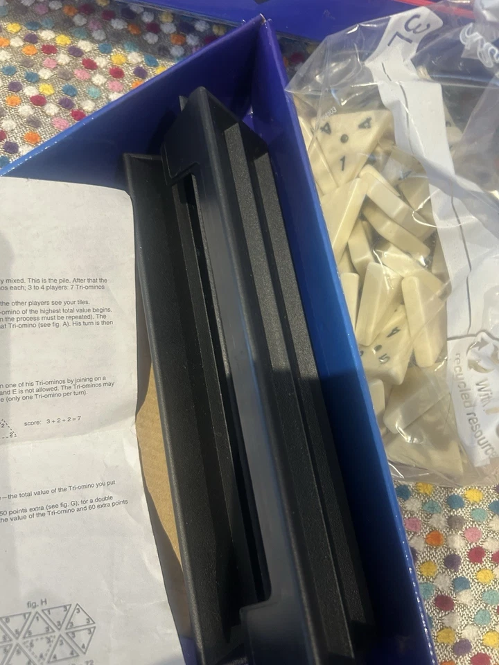 Triominoes Triangular Domino Game De Luxe By Pressman. 2010. Exc. MR26135  - Image 4 of 4