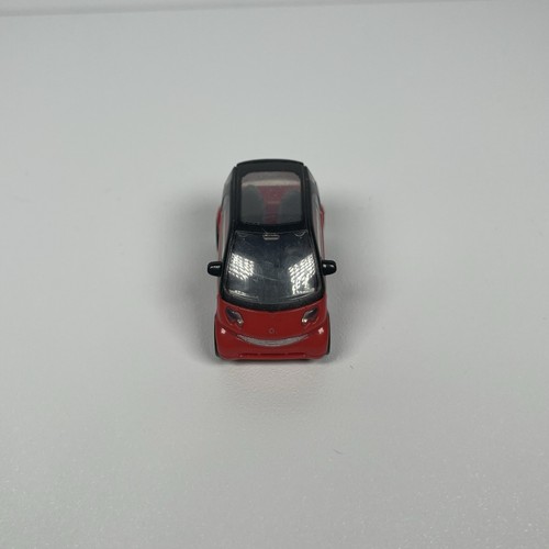 Kinder Surprise Toy SMART GMBH Fortwo Coupe MPG C140 3.5cm Plastic Model Car - Picture 5 of 7
