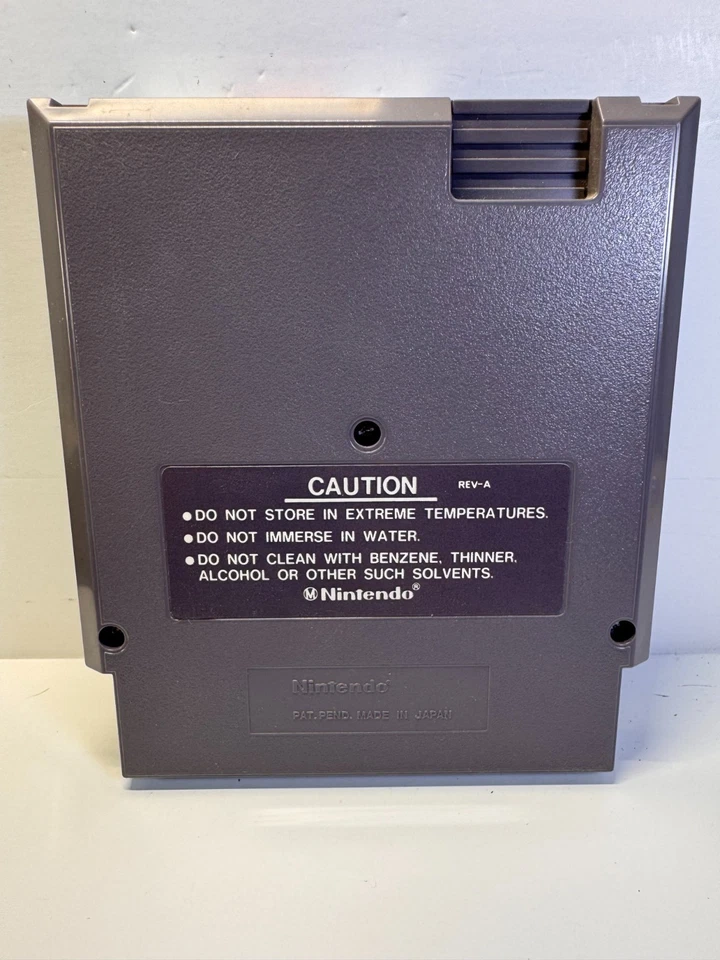 Track & Field (Nintendo NES, 1987) Authentic. Tested. NICE LABELS!! - Image 3 of 4