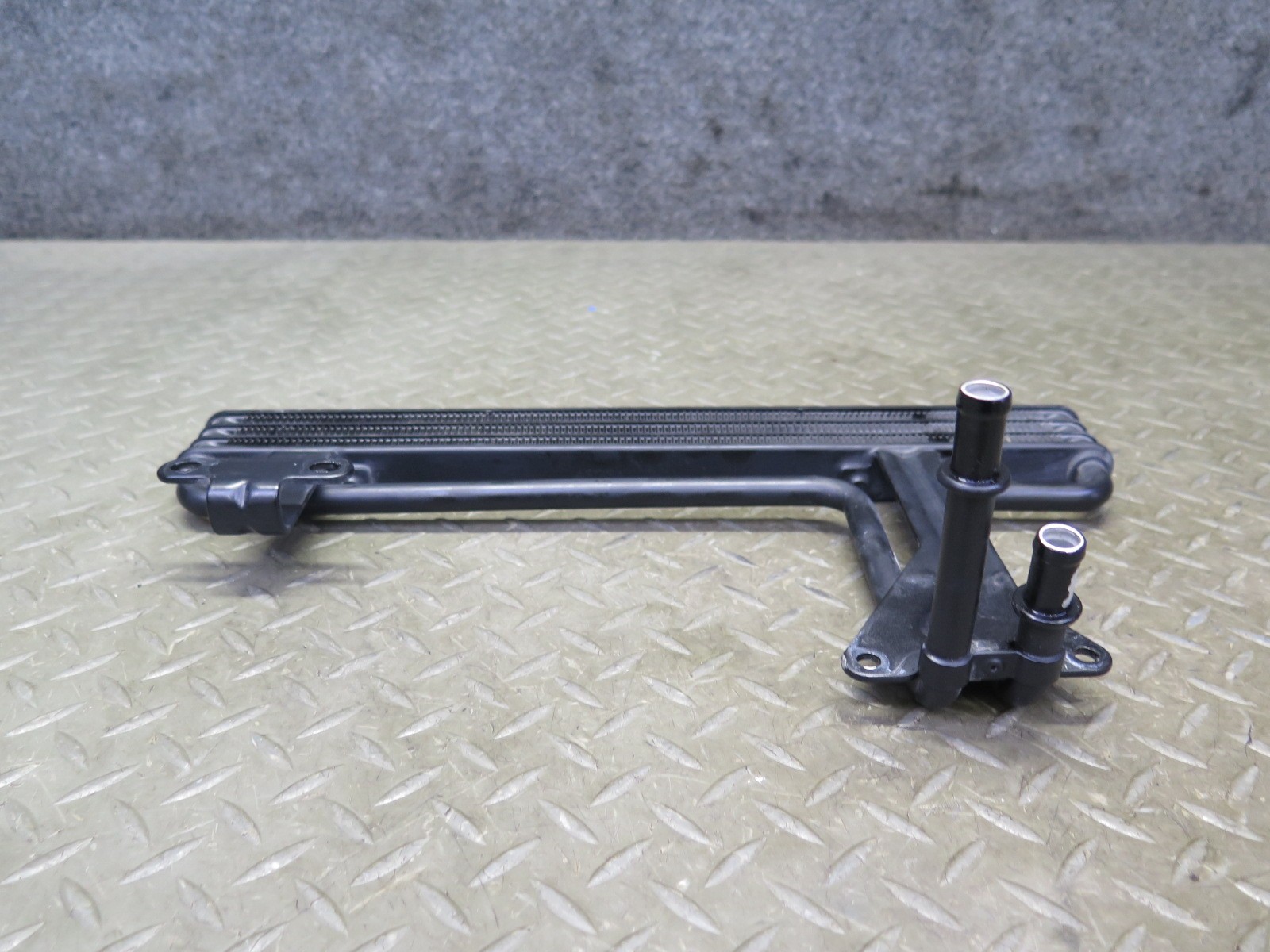 2008-2019 MASERATI GRANTURISMO M145 POWER STEERING OIL COOLER COOLING LINE