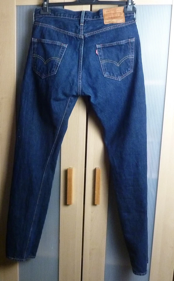 Levi's 501 Original Jeans für Herren - Blau, W30/L32, Foto 2 von 3