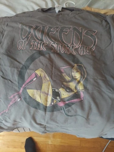 Queens of the stone age Vintage band shirt Size XL 2000s vintage concert t-shirt, vintage, size XL, single stitch, B+ condition