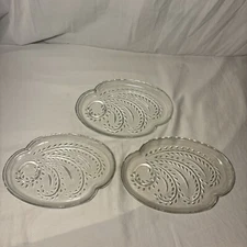 Set Of 3 Vintage Clear Glass Leaf/ Tree Print Design Candy Relish Nut Dish