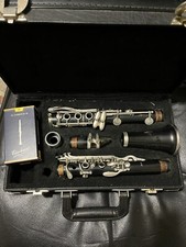 Leblanc Vito Clarinet, Composite, Used Nine Vandoren Strength 3 Reeds