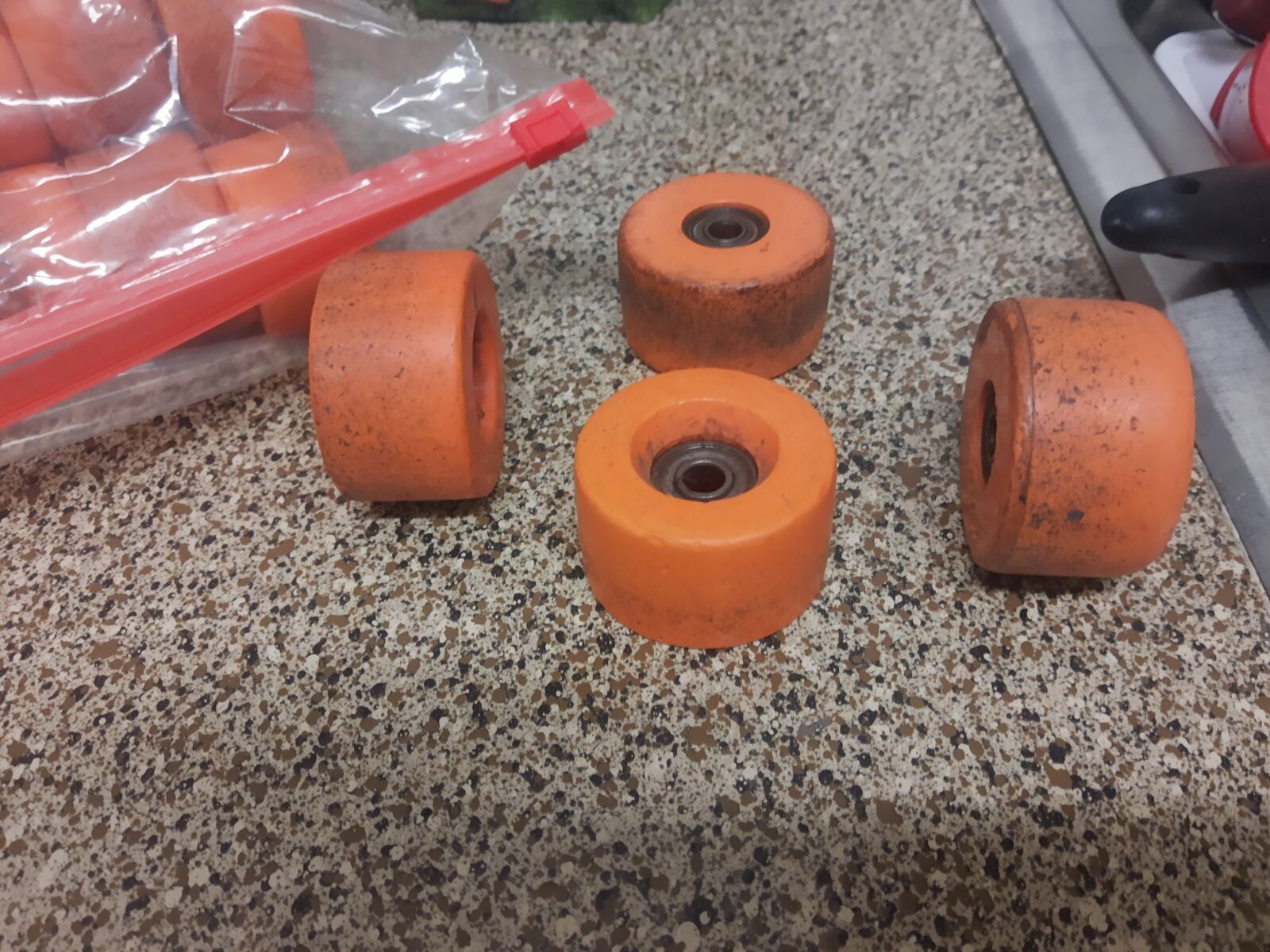 Set/ 8 Vintage Vanathane Rental Roller Skate Skating Wheels With