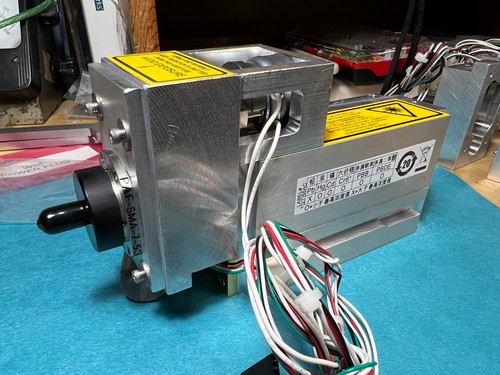 Coherent Genesis Taipan Safety Shutter w/ Thorlabs SMA FiberPort Fiber Coupler - Picture 6 of 9