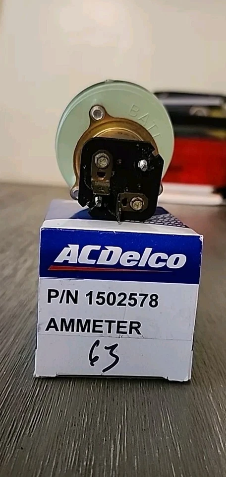 Corvette 1963 amplificador de batería amperímetro Foto 2 de 4