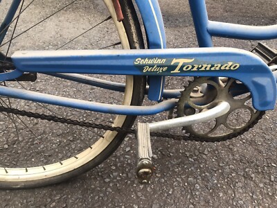 RARE UNMOLESTED 59'-60' SCHWINN DELUXE TORNADO SPRING IS HERE NEW