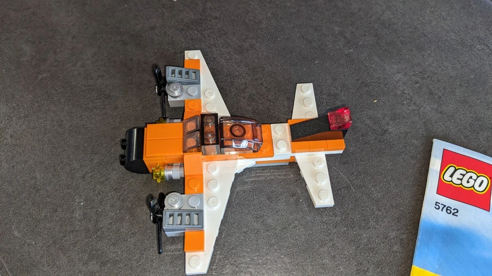 LEGO Creator 5762 Mini Plane, Foto 2 von 5