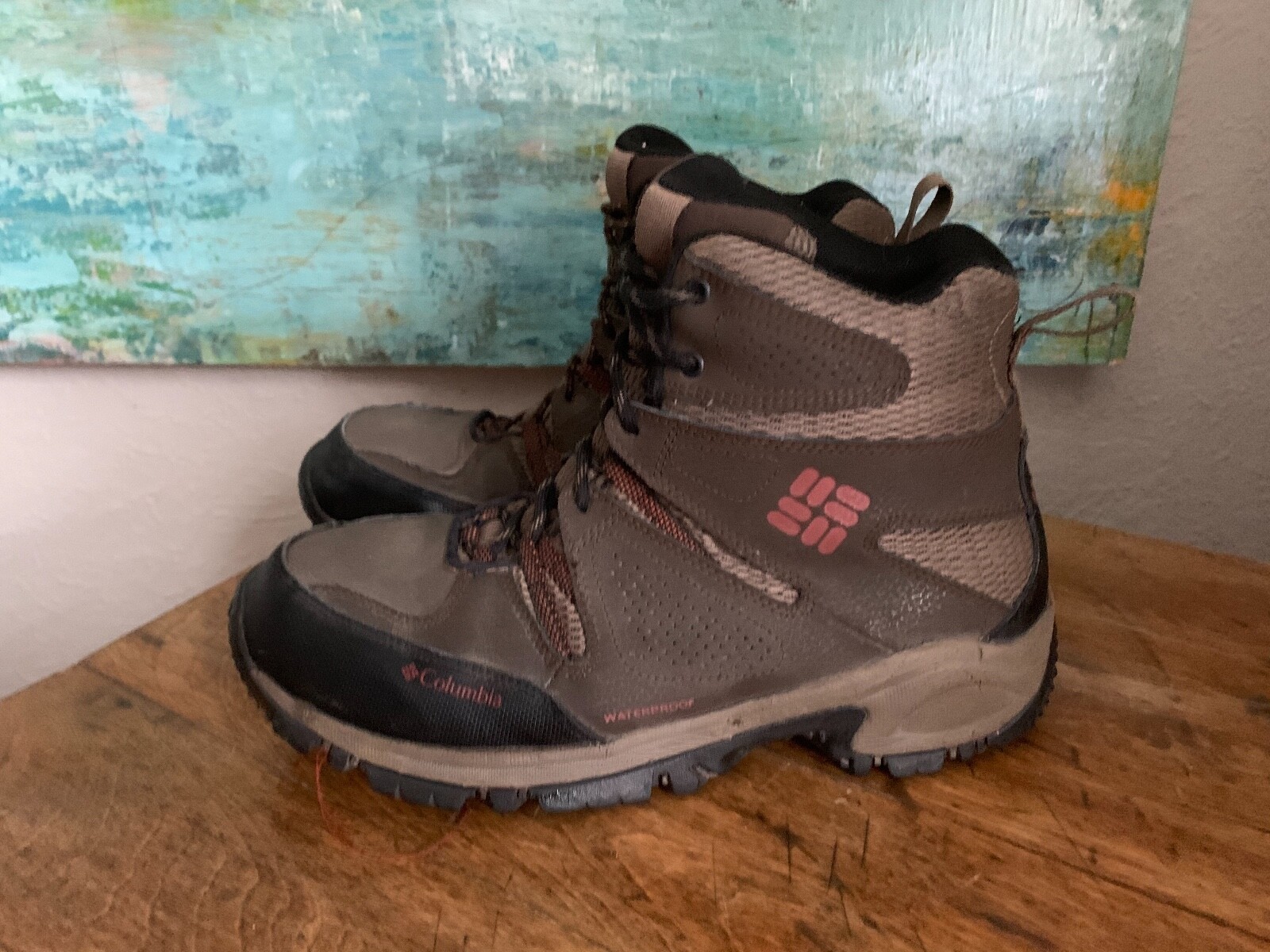 columbia liftop men's waterproof hiking boots