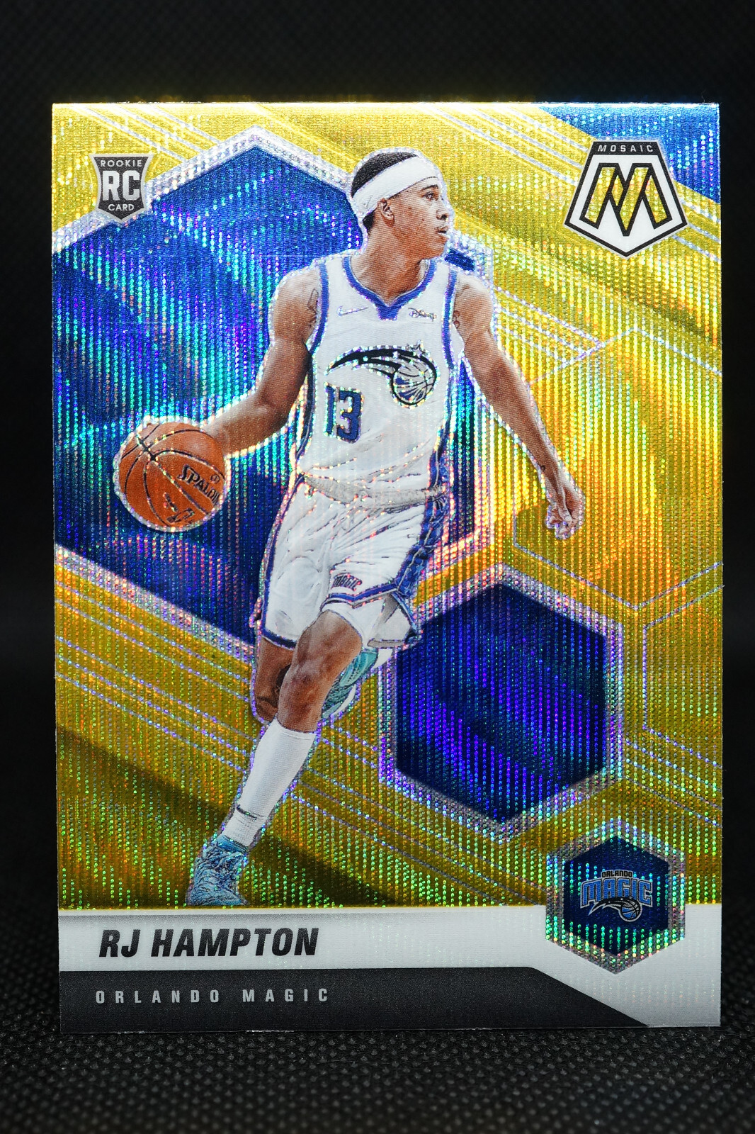 2020-21 Panini Mosaic Rookie Mosaic Gold Wave Prizm RJ Hampton #233 Rookie RC