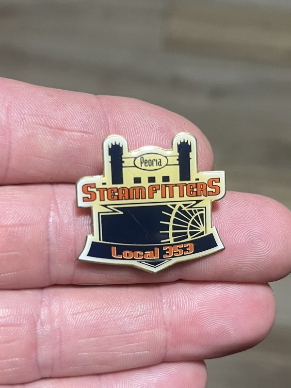 UA Steamfitters Plumbers HVAC Union Local 353 Pin Vintage Trade