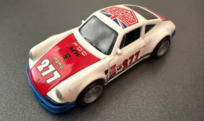 Hot Wheels Premium Car Culture - 71' Porsche 911 Magnus Walker Urban Outlaw