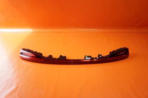 AUDI E-TRON TAIL LIGHT CENTER 2019 2020 2021 LED 4KE945095C TESTED OEM
