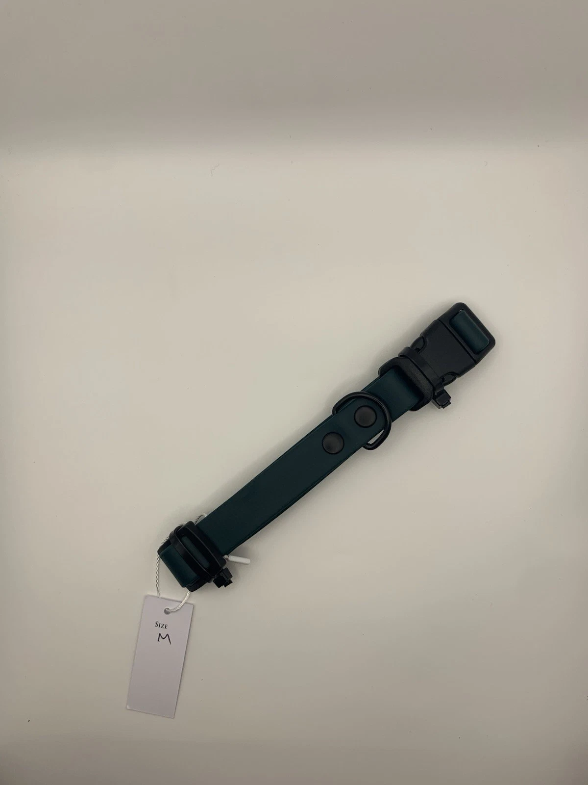 Ditsy Pet Dark Forest Green Dog Collar Medium Black Hardware BNWT Freepost
Opens in a new window or
