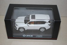 Kyosho LEXUS LX 600 EXECUTIVE Sonic Quartz Model Car KS03910Q New Sealed