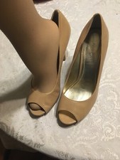 Nine West Leather Open Toe High 4.5” Heels Size 8 Shoes Pumps