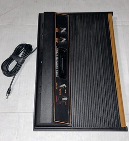 Atari 2600 (CX-2600A) Computer System w/Original Box Matching # Working See PICS