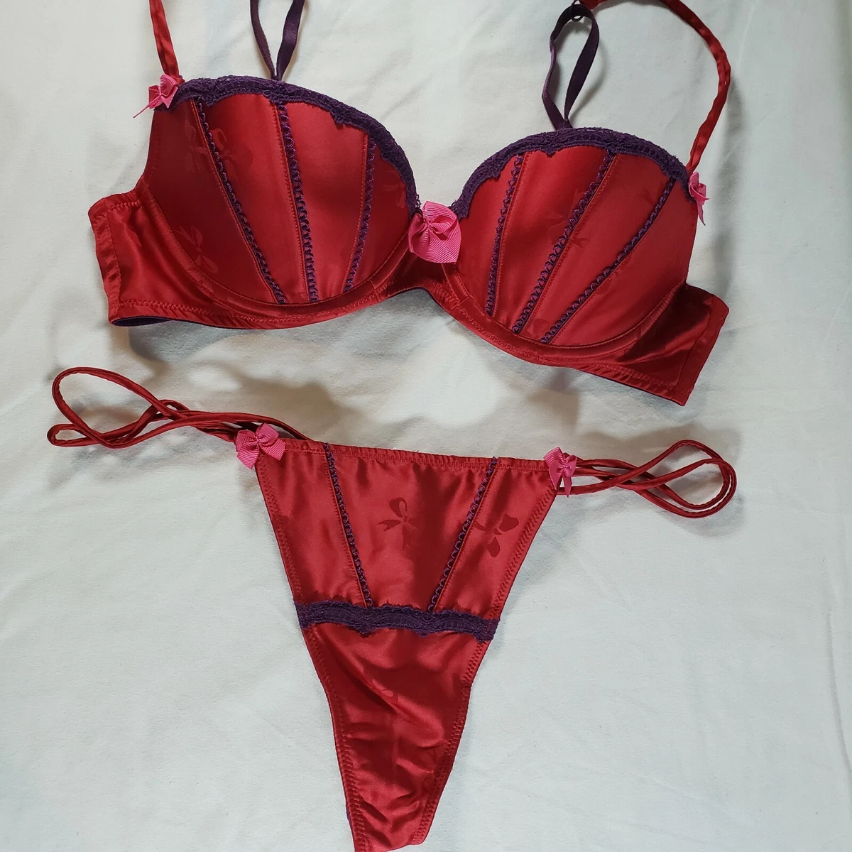 Victoria's Secret Sexy Little Things Satin Push-Up Bra Thong Set 36B Large  Red