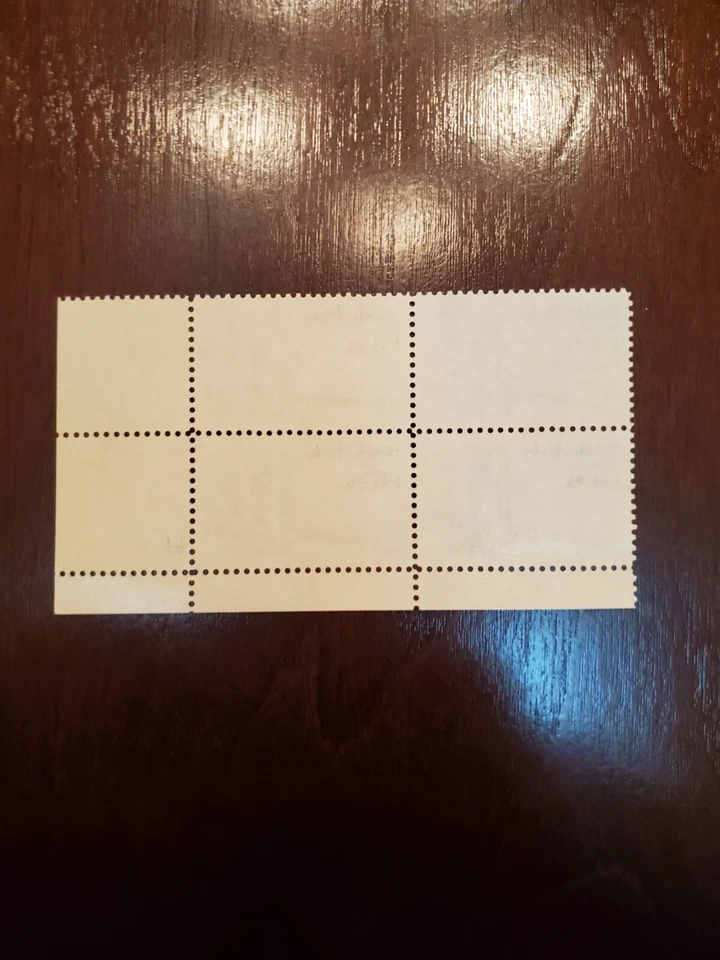 US Plate Block of 4 stamps, Scott 2041. 20 cent Brooklyn Bridge - Image 2 of 2