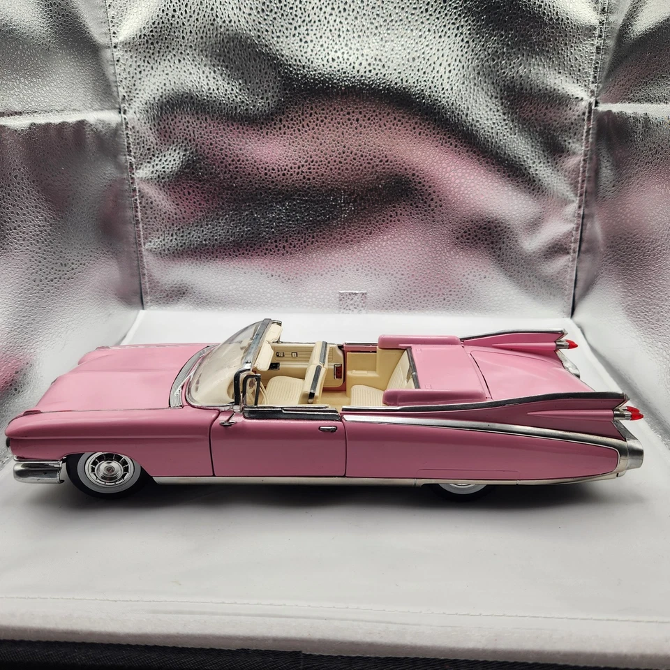 Cadillac Eldorado Biarritz 1959 convertible modelo fundido a presión Maisto 13" de largo Foto 4 de 4
