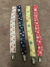 Set Of 4 Floral Pacifier Clips