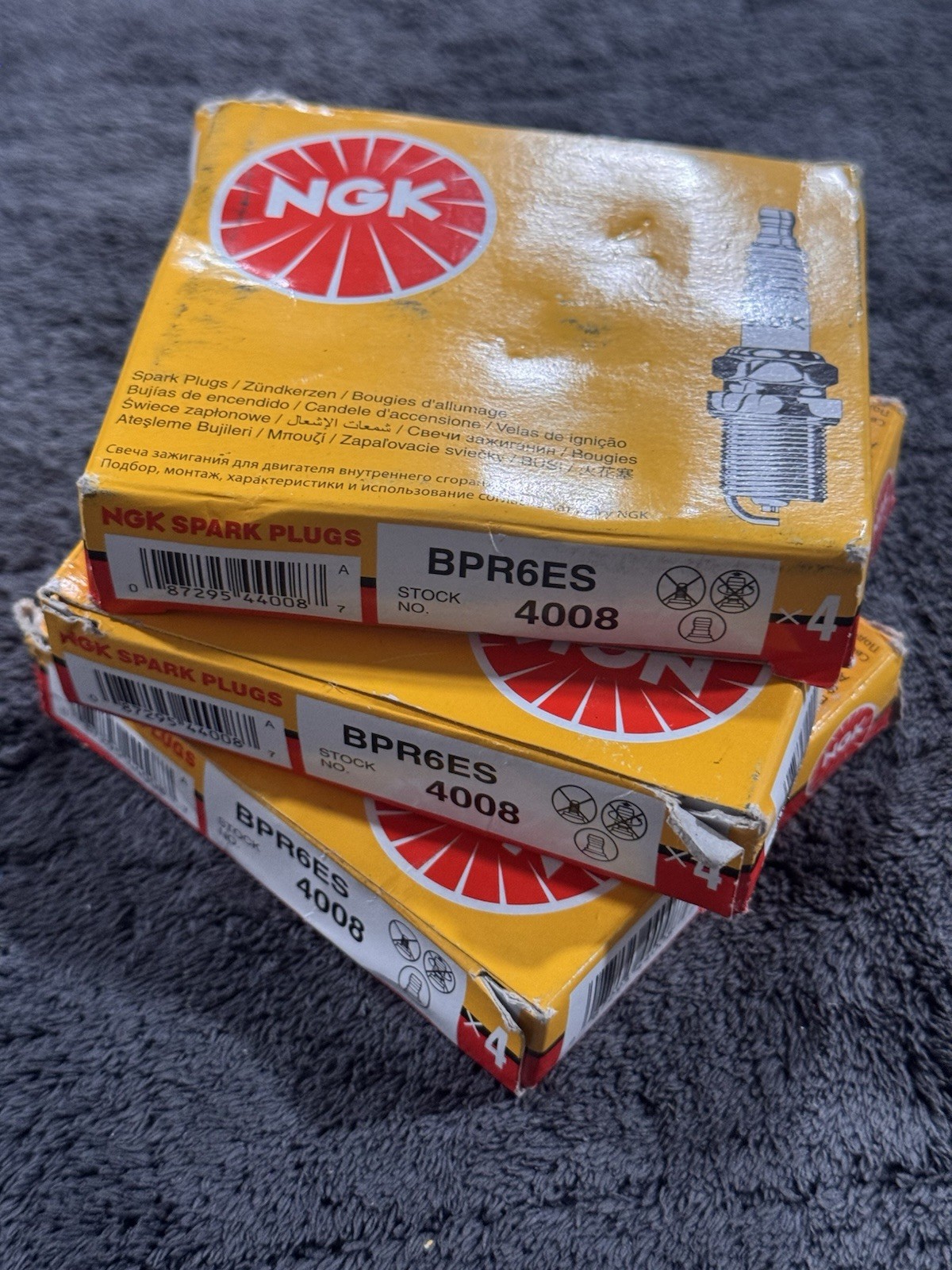 12 Spark Plug-Standard NGK BPR6ES 4008 New In Box