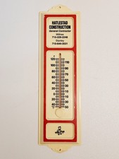 VTG THERMOMETER "HATLESTAD CONSTRUCTION" PLASTIC-MADE IN USA-13" X 3 3/4"