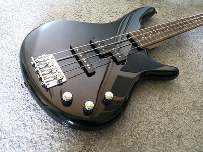 E-Bass Ibanez Gio N427  Bass  J090950044  NEUWERTIG mit Tasche und  neuem Gurt