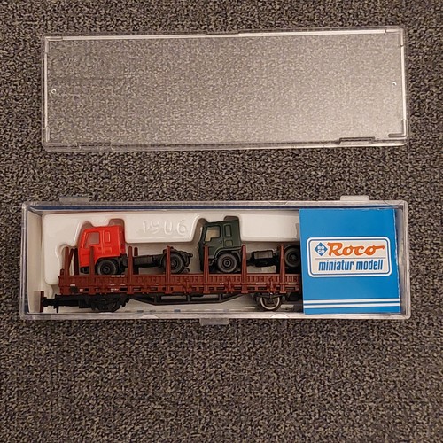 Roco Rungenwagen 1906/3343119-0 mit LKW Ladung braun Spur N Neuware OVP | Zustand: Neu