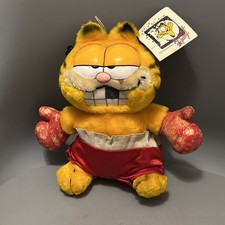 Vintage Dakin Garfield Collectible Plush Toy 