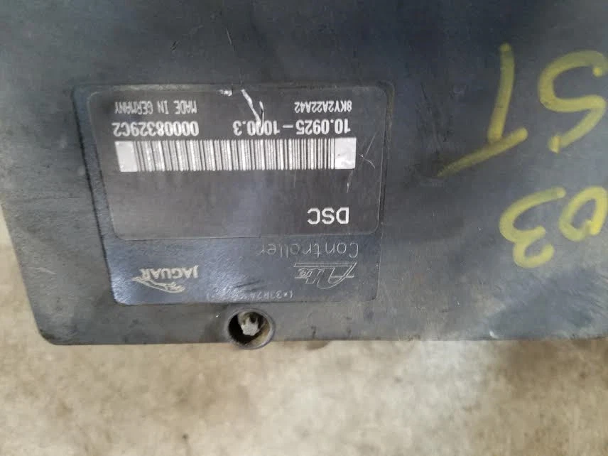 Módulo de bomba ABS Jaguar S Type 2003 2004 2005 2006 2007 2008  Foto 2 de 3