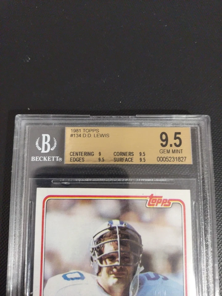 1981 Topps #134 D.D LEWIS  BGS 9.5 - Image 3 of 3