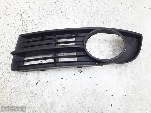 2004 VW TOURAN KUHLERGRILL LINKS NEBELSCHEINWERFER STOSSTANGE 1T0853665A