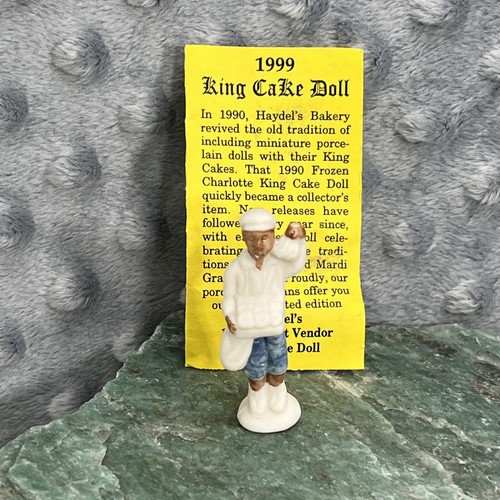 Haydel's Bakery 1999 Peanut Vendor Mardi Gras King Cake Baby New Orleans - Picture 1 of 2