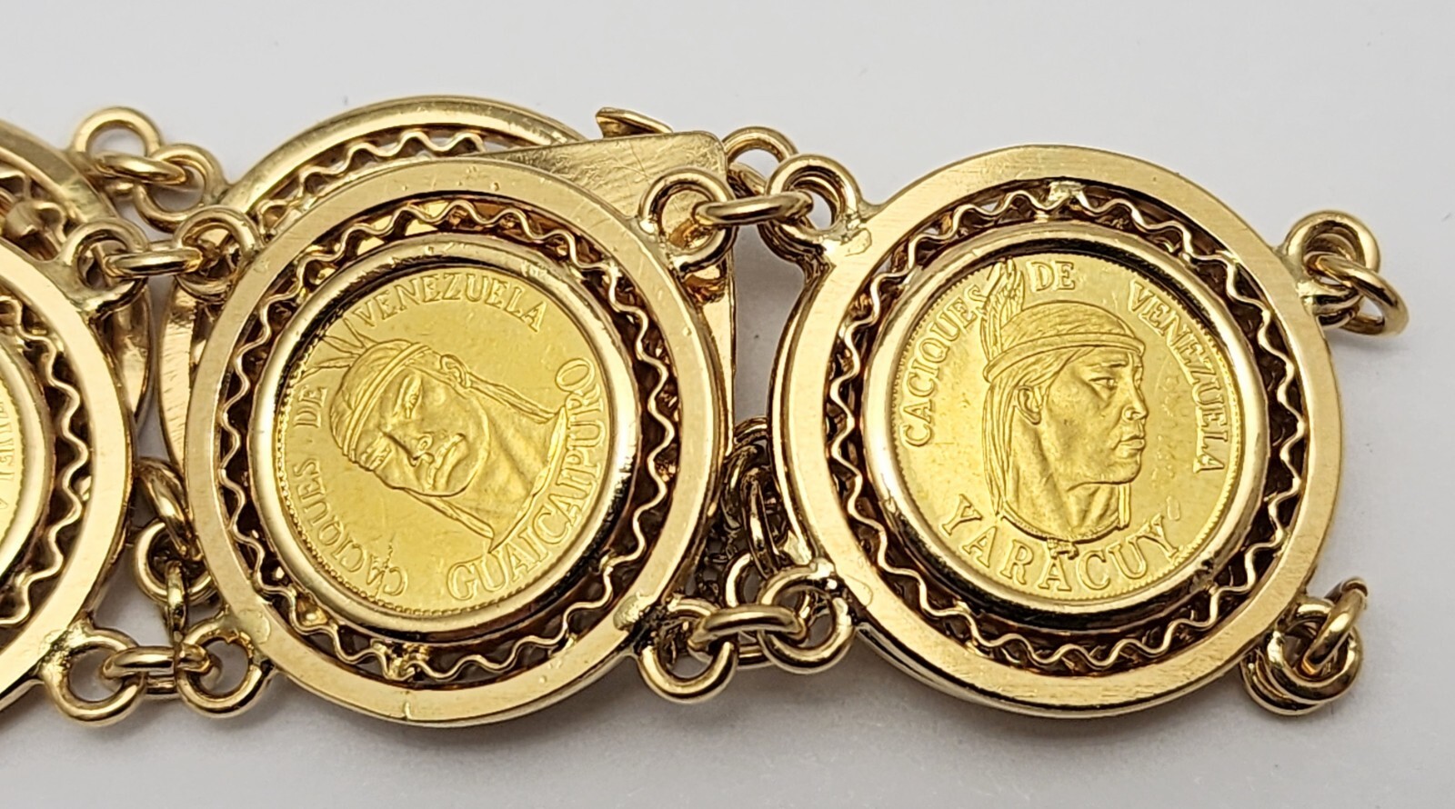 18K Yellow Gold Caciques De Venezuela 21K Gold Coin L… - Gem